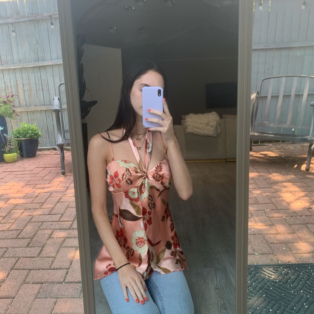 first kiss retro thrifted floral going out top